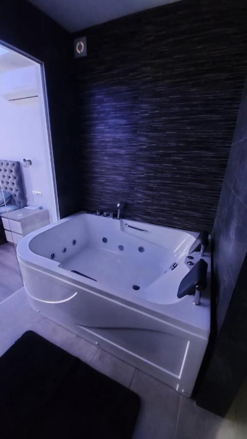 Stars Lux Room เบลเกรด ภายนอก รูปภาพ