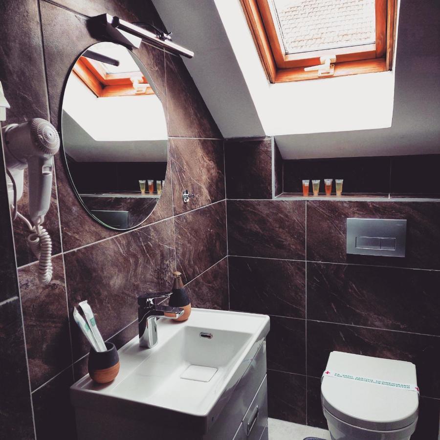 Stars Lux Room เบลเกรด ภายนอก รูปภาพ